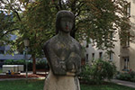 Wien 3D - Landstraße - Weibliche Figur mit Hasen